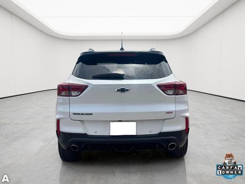 Iridescent Pearl Tricoat 2021 Chevrolet Trailblazer RS