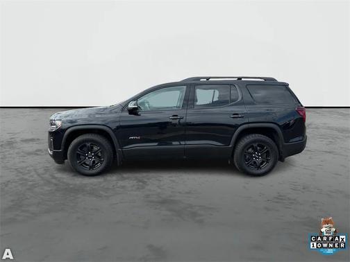 2022 GMC Acadia AWD AT4