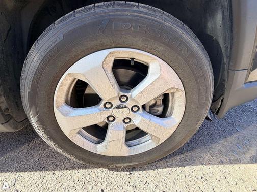 Granite Crystal Metallic Clearcoat 2020 Jeep Compass Latitude