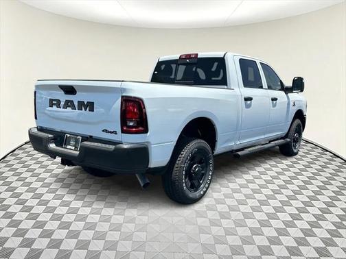 2025 RAM 2500 Tradesman Crew Cab 4x4 6'4' Box