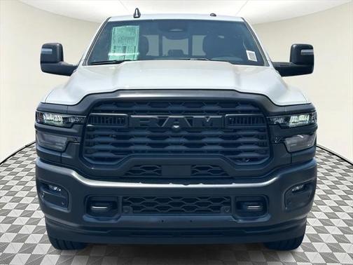 2025 RAM 2500 Tradesman Crew Cab 4x4 6'4' Box