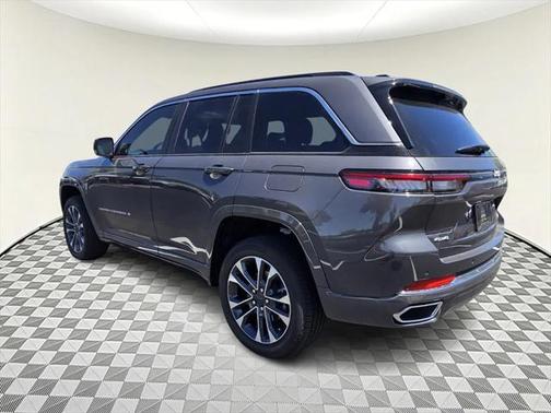 2025 Jeep Grand Cherokee Overland