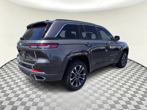 2025 Jeep Grand Cherokee Overland