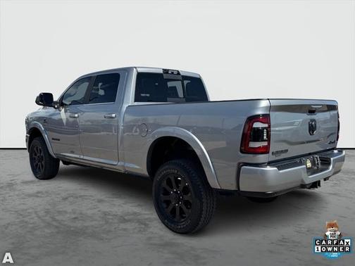 2022 RAM 2500 Laramie Crew Cab 4x4 6'4' Box