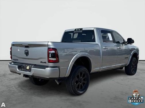 2022 RAM 2500 Laramie Crew Cab 4x4 6'4' Box