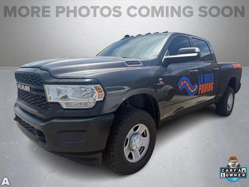2022 RAM 2500 Tradesman Crew Cab 4x4 6'4' Box