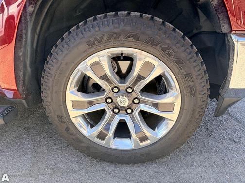 Delmonico Red Pearlcoat 2019 RAM 1500 Longhorn