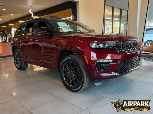 2025 Jeep Grand Cherokee Summit