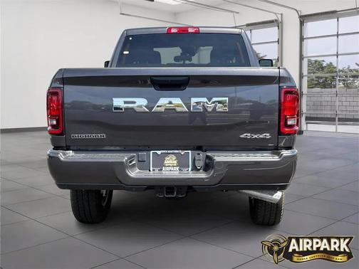 2025 RAM 2500 Big Horn Crew Cab 4x4 6'4' Box