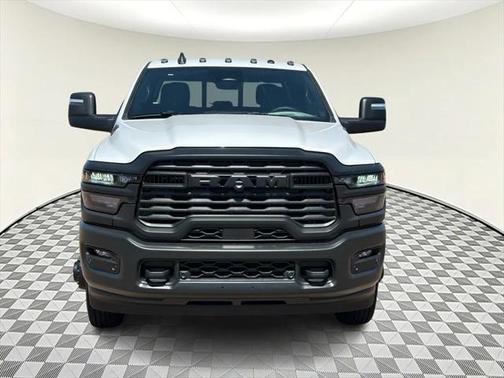 2025 RAM 3500 Tradesman Crew Cab 4x4 8' Box