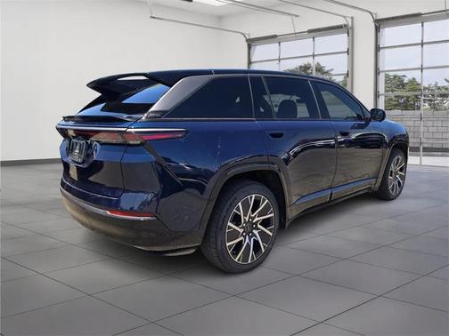 2025 Jeep Wagoneer S Limited