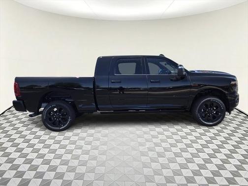 2025 RAM 2500 Laramie Crew Cab 4x4 6'4' Box