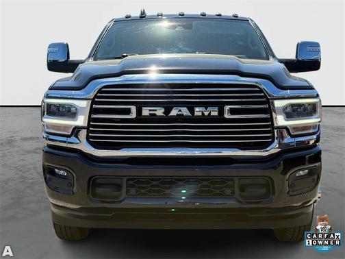 2024 RAM 3500 Laramie Crew Cab 4x4 8' Box