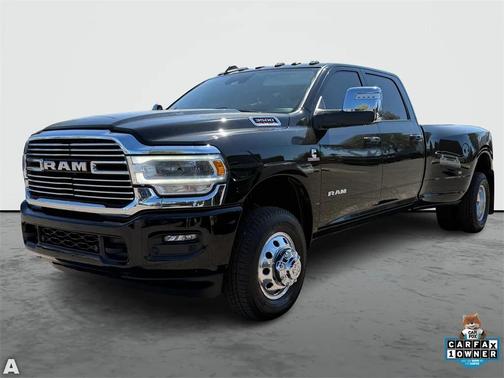 2024 RAM 3500 Laramie Crew Cab 4x4 8' Box