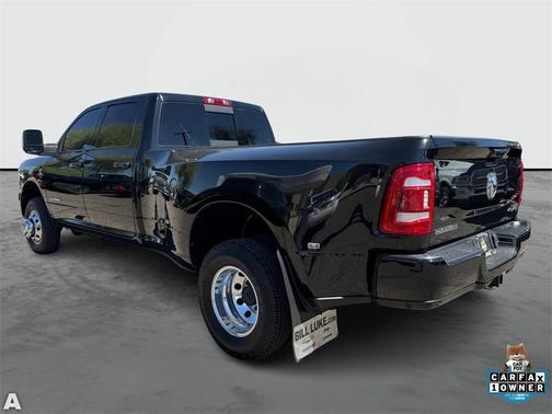 2024 RAM 3500 Laramie Crew Cab 4x4 8' Box