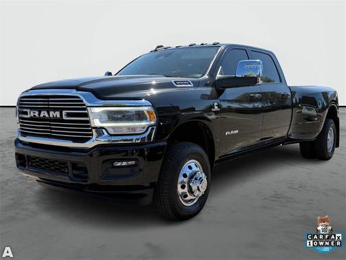 2024 RAM 3500 Laramie Crew Cab 4x4 8' Box