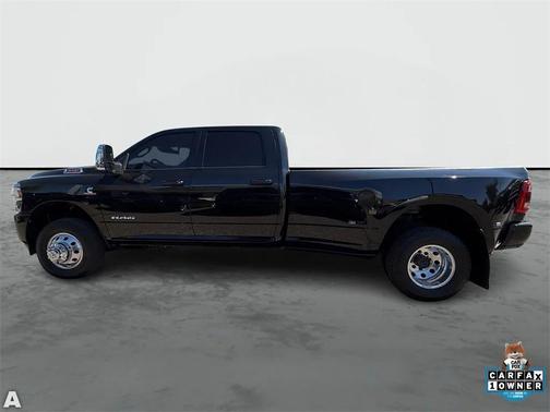 2024 RAM 3500 Laramie Crew Cab 4x4 8' Box