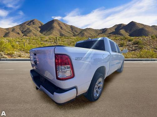 Bright White Clearcoat 2022 RAM 1500 Big Horn/Lone Star