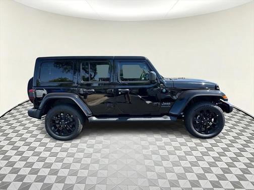 2025 Jeep Wrangler 4xe Sahara