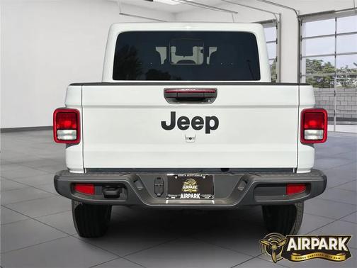 2025 Jeep Gladiator Sport S