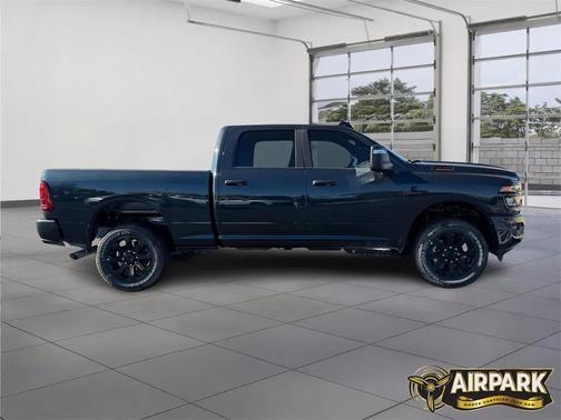 2026 RAM 2500 Big Horn Crew Cab 4x4 6'4' Box