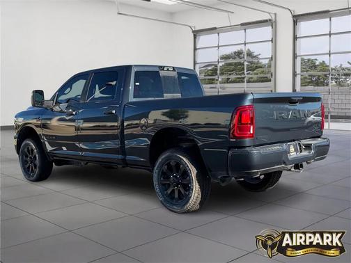 2026 RAM 2500 Big Horn Crew Cab 4x4 6'4' Box