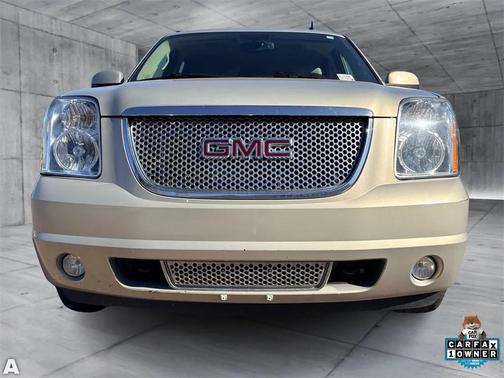 2011 GMC Yukon Denali