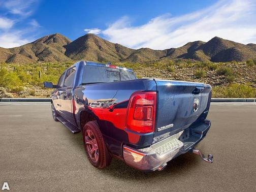 Patriot Blue Pearlcoat 2023 RAM 1500 Laramie