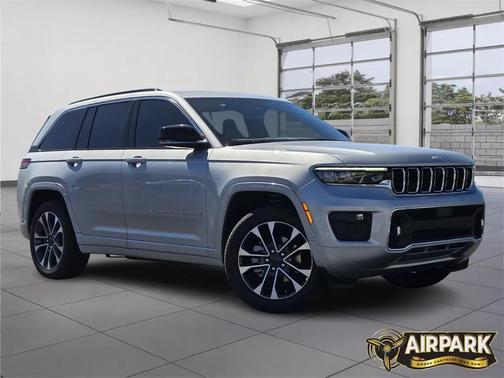 2025 Jeep Grand Cherokee Overland