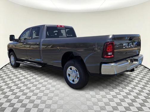 2025 RAM 3500 Tradesman Crew Cab 4x2 8' Box