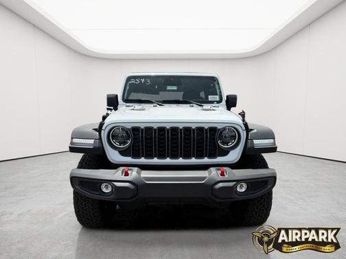 Bright White Clearcoat 2026 Jeep Wrangler Rubicon