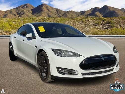 2016 Tesla Model S 90D