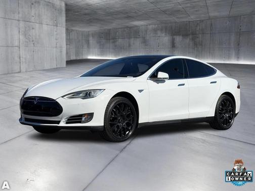 2016 Tesla Model S 90D