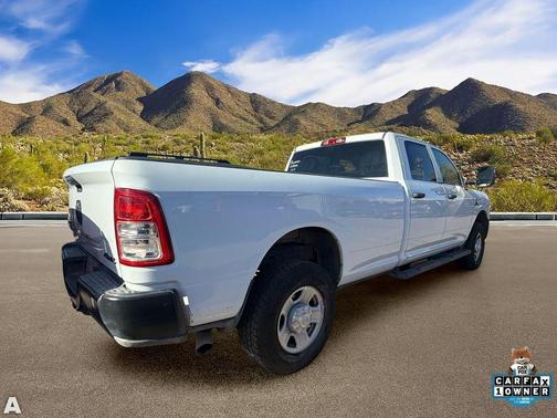 Bright White Clearcoat 2024 RAM 2500 Tradesman Crew Cab 4x4 8' Box