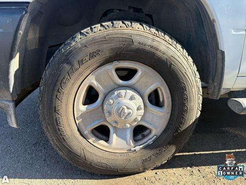 Bright White Clearcoat 2024 RAM 2500 Tradesman Crew Cab 4x4 8' Box