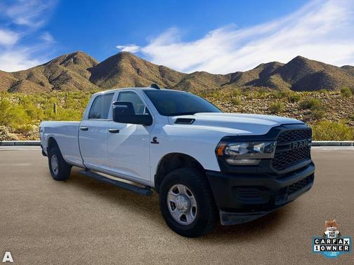 Bright White Clearcoat 2024 RAM 2500 Tradesman Crew Cab 4x4 8' Box