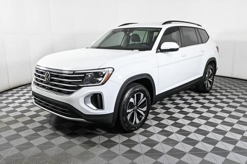 2025 Volkswagen Atlas 2.0T SE