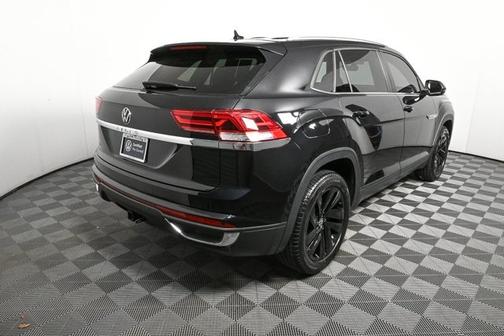 2022 Volkswagen Atlas Cross Sport 3.6 V6 SE w/ Technology