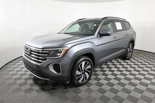 2025 Volkswagen Atlas 2.0T SE w/ Technology