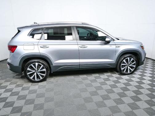 Pyrite Silver Metallic 2023 Volkswagen Taos 1.5T SE