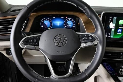 2024 Volkswagen Atlas 2.0T SE w/ Technology