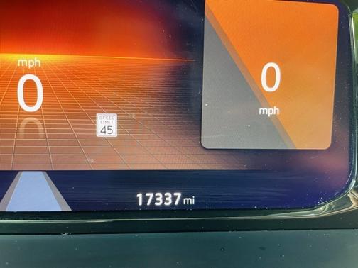 2024 Volkswagen Atlas 2.0T Peak Edition SEL
