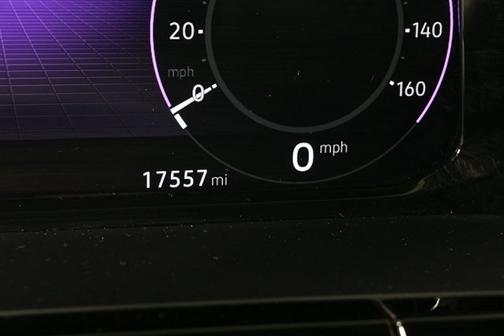 2024 Volkswagen Atlas 2.0T Peak Edition SEL