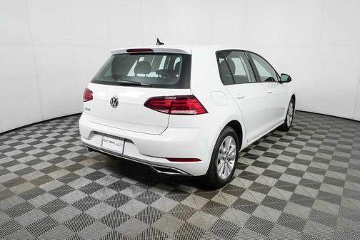 Pure White 2021 Volkswagen Golf 1.4T TSI