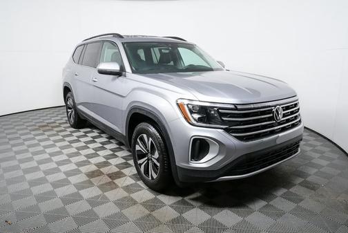 2025 Volkswagen Atlas 2.0T SE