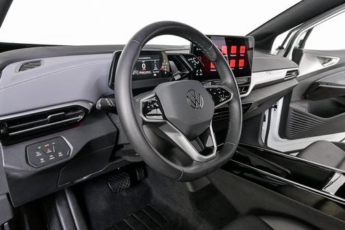 2023 Volkswagen ID.4 Pro S Plus
