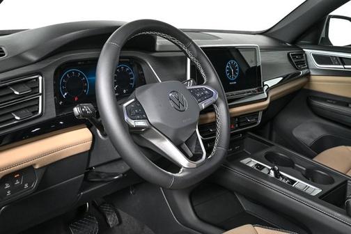 2024 Volkswagen Atlas Cross Sport 2.0T SE