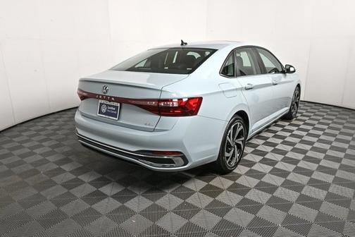 2025 Volkswagen Jetta 1.5T SEL