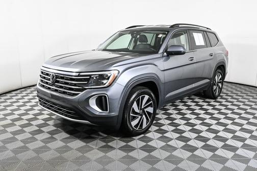 2024 Volkswagen Atlas 2.0T SE w/ Technology