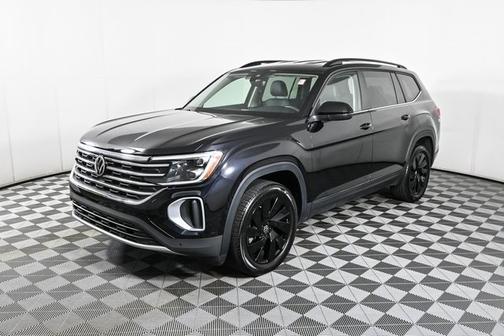2024 Volkswagen Atlas 2.0T SE w/ Technology
